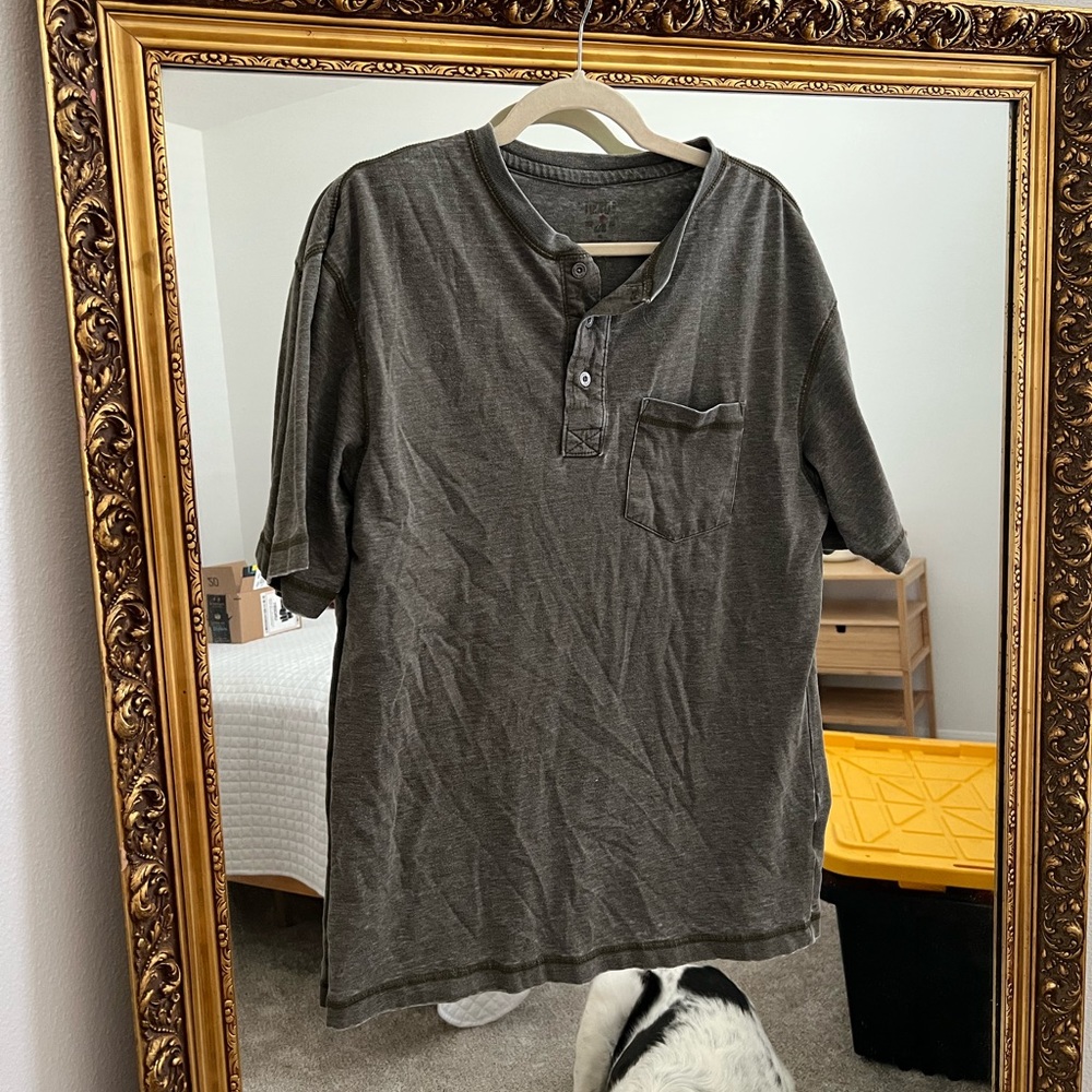 Men’s tee